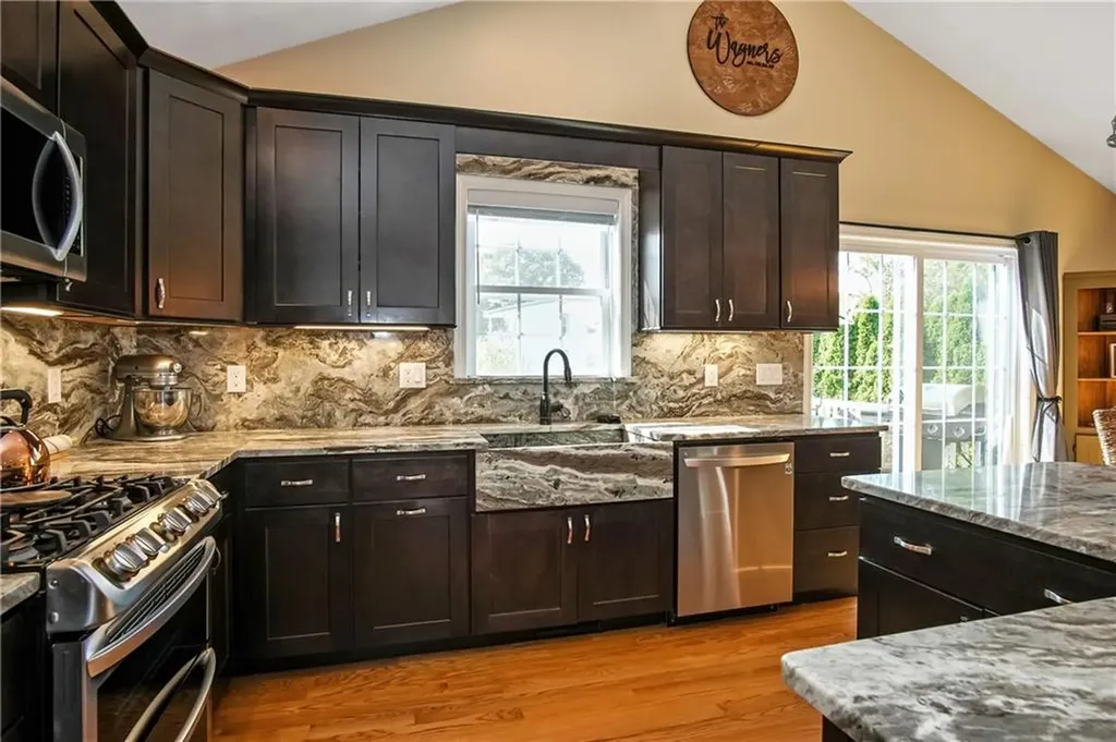 241 Jillson Avenue Woonsocket RI 02895