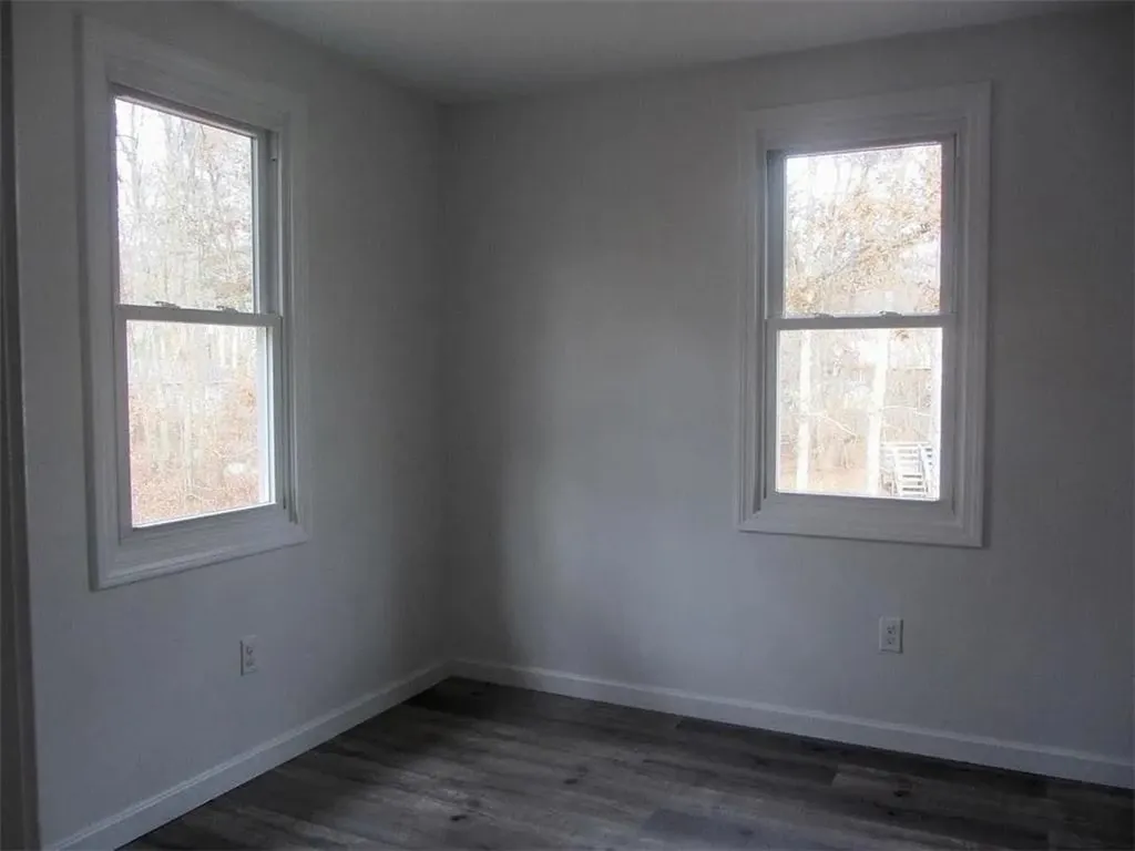 231 Crandall Road Tiverton RI 02878
