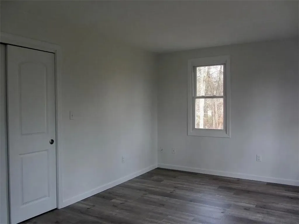 231 Crandall Road Tiverton RI 02878