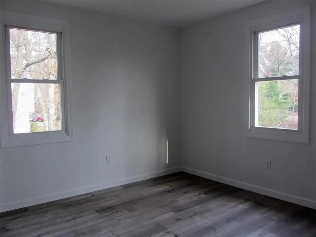 231 Crandall Road Tiverton RI 02878