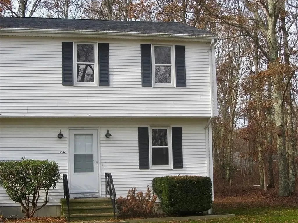 231 Crandall Road Tiverton RI 02878