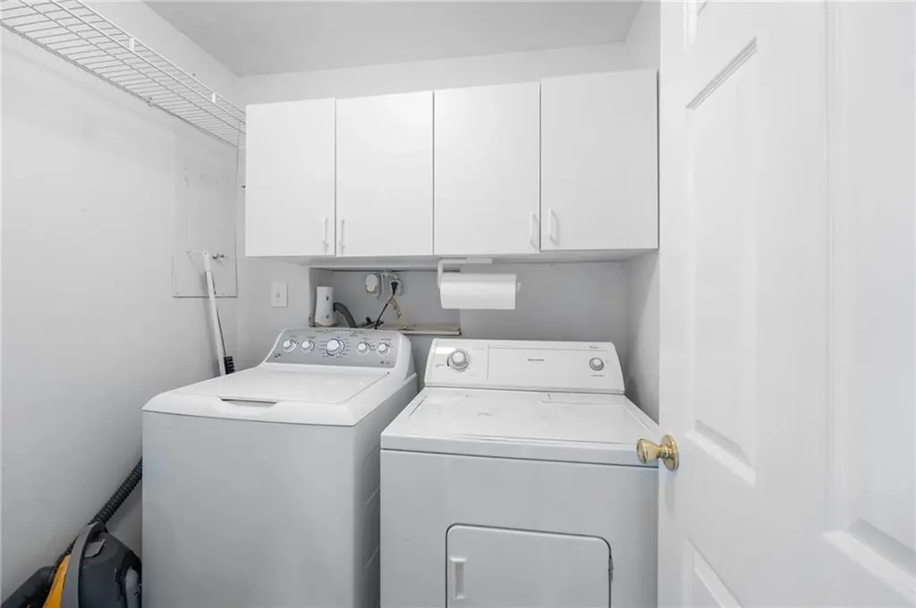 40 Gaspee Road Narragansett RI 02882