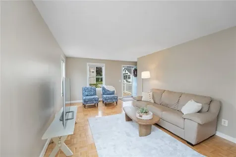 40 Gaspee Road Narragansett RI 02882