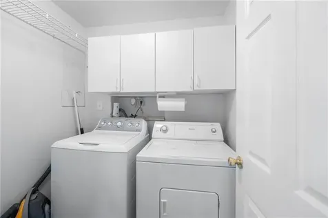 40 Gaspee Road Narragansett RI 02882