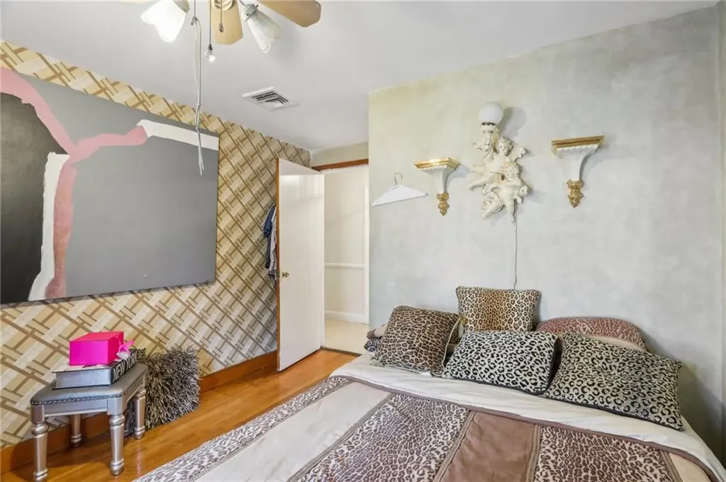 54 Speck Avenue Cranston RI 02910