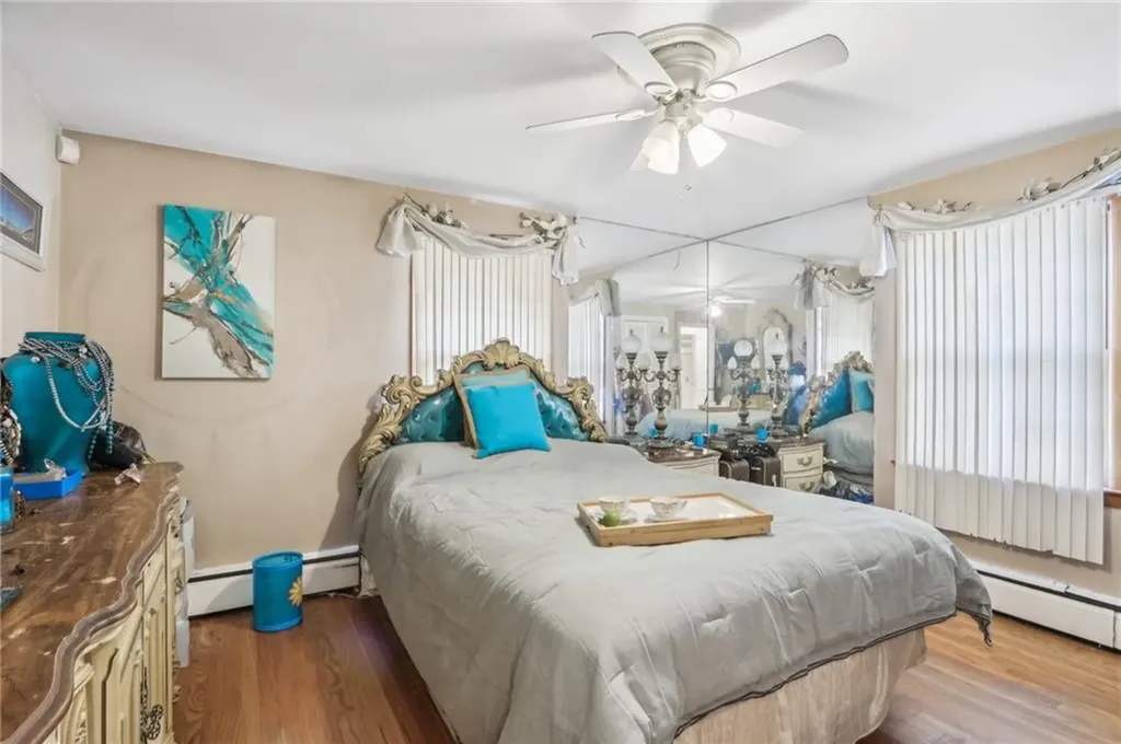 54 Speck Avenue Cranston RI 02910