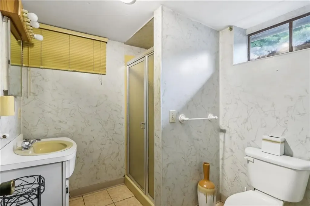 54 Speck Avenue Cranston RI 02910