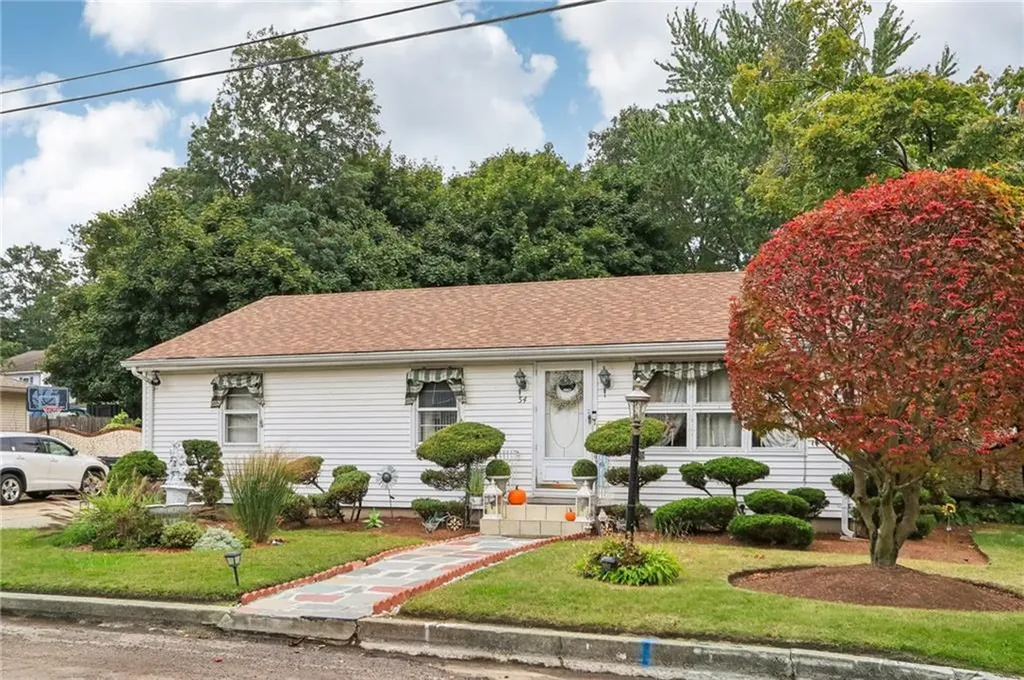 54 Speck Avenue Cranston RI 02910