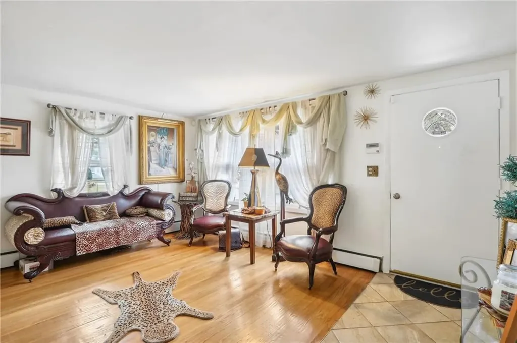 54 Speck Avenue Cranston RI 02910