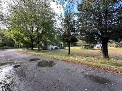 02 Raphael Avenue Portsmouth RI 02872