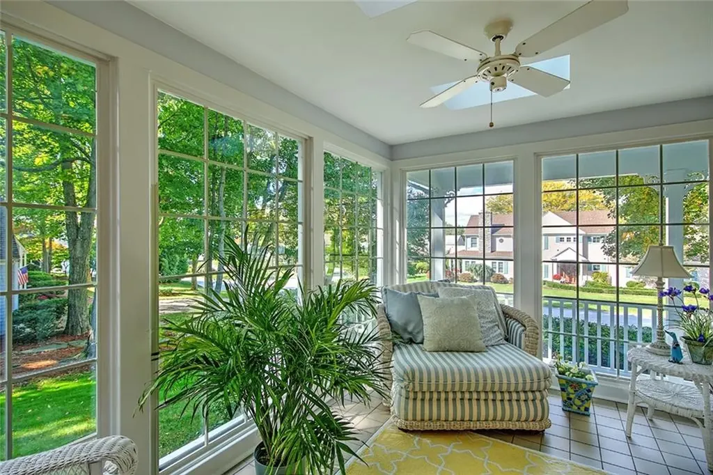 36 Sullivan Lane Bristol RI 02809