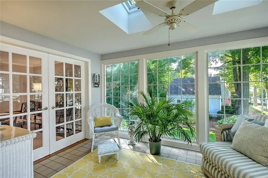 36 Sullivan Lane Bristol RI 02809