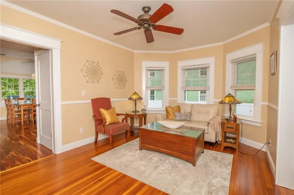 29 S Atlantic Avenue Warwick RI 02888