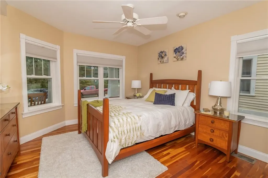 29 S Atlantic Avenue Warwick RI 02888