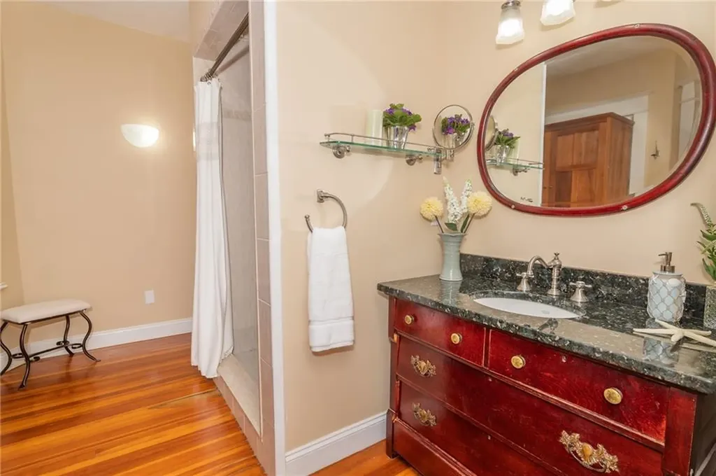 29 S Atlantic Avenue Warwick RI 02888