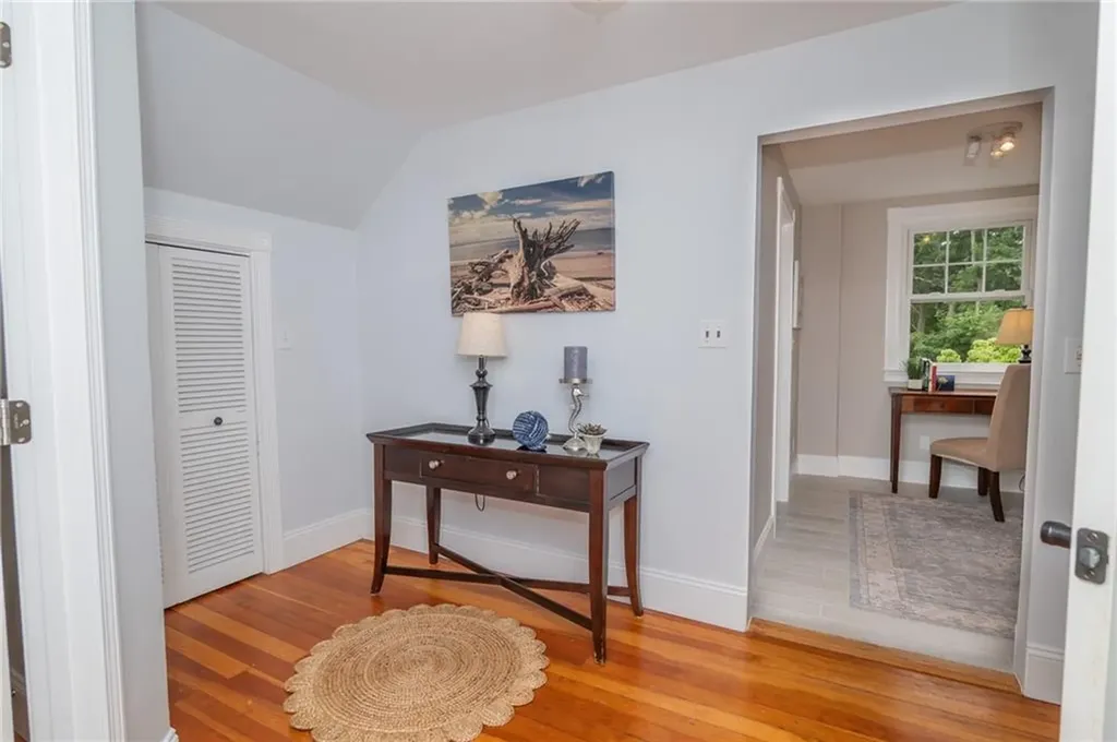 29 S Atlantic Avenue Warwick RI 02888