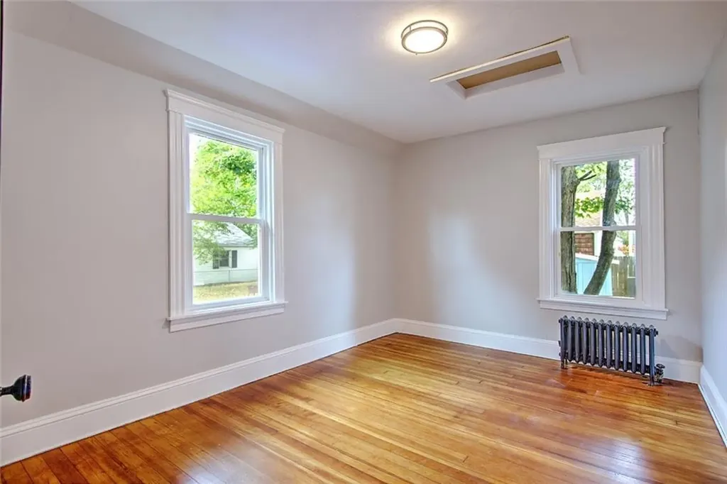 126 Windsor Road Pawtucket RI 02861