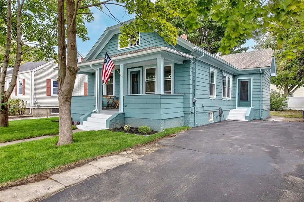 126 Windsor Road Pawtucket RI 02861