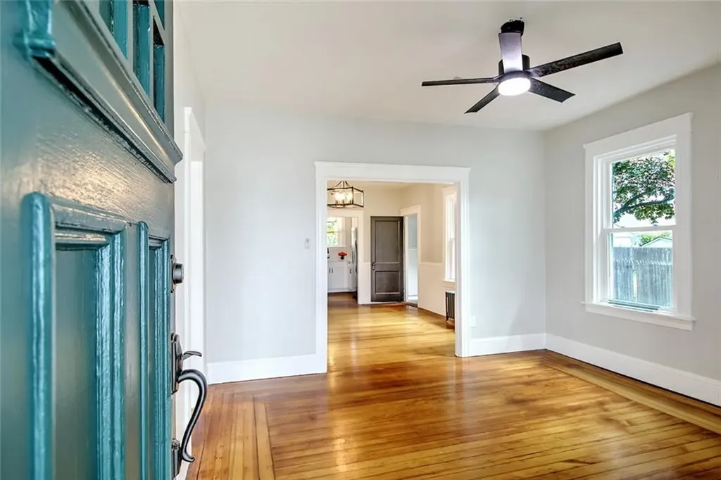 126 Windsor Road Pawtucket RI 02861