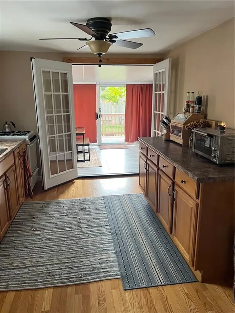 26 Atlantic Avenue Warwick RI 02888