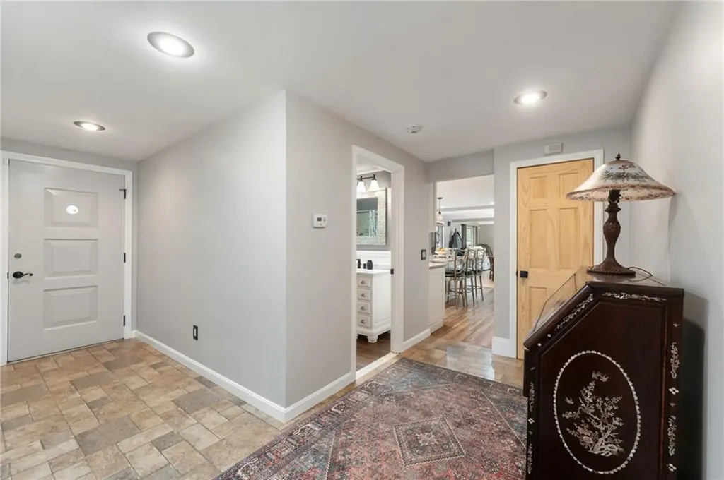 1 Rotondo Avenue Cranston RI 02920