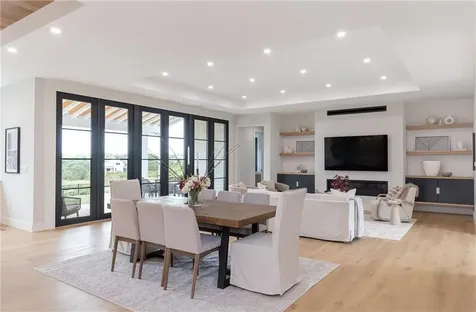 18 Sachuest Drive Middletown RI 02842