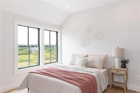 18 Sachuest Drive Middletown RI 02842