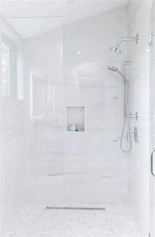 18 Sachuest Drive Middletown RI 02842