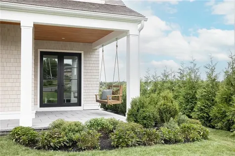 18 Sachuest Drive Middletown RI 02842