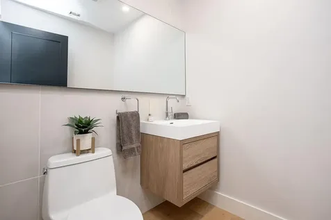 18 Sachuest Drive Middletown RI 02842