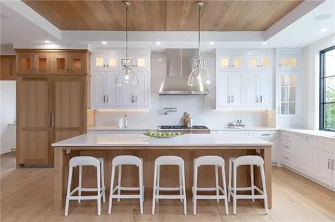 18 Sachuest Drive Middletown RI 02842