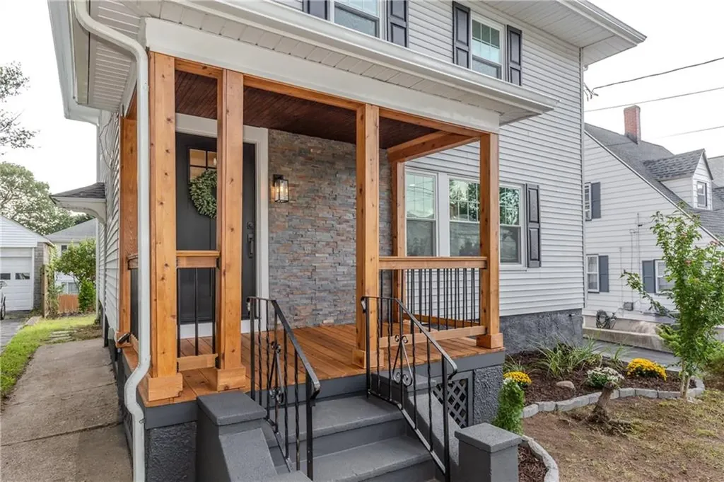 48 Harvard Street Pawtucket RI 02860