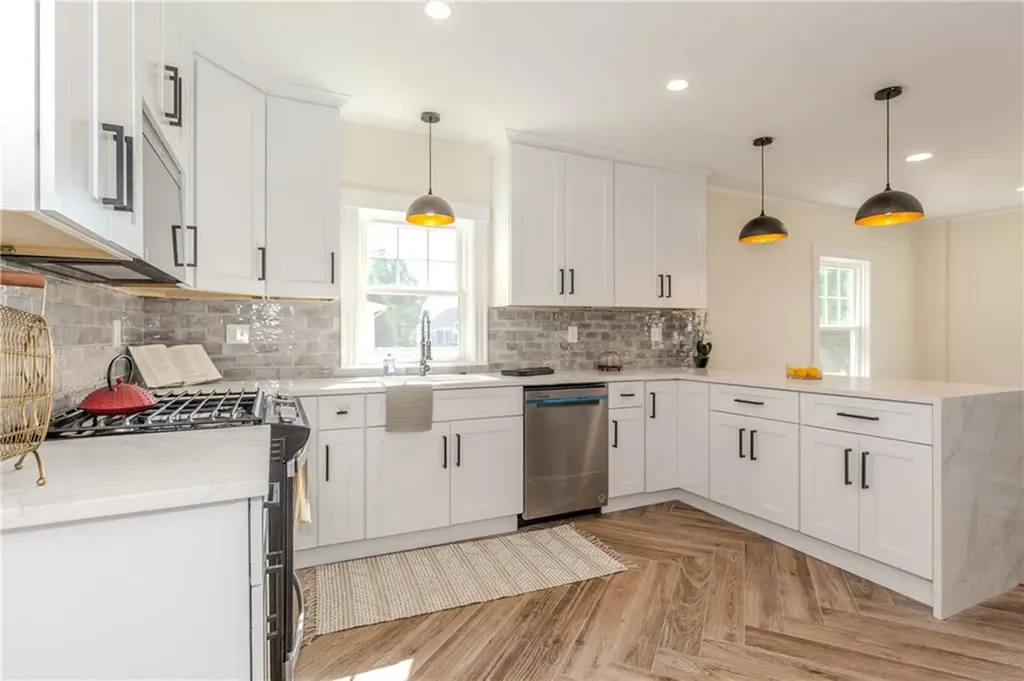 48 Harvard Street Pawtucket RI 02860