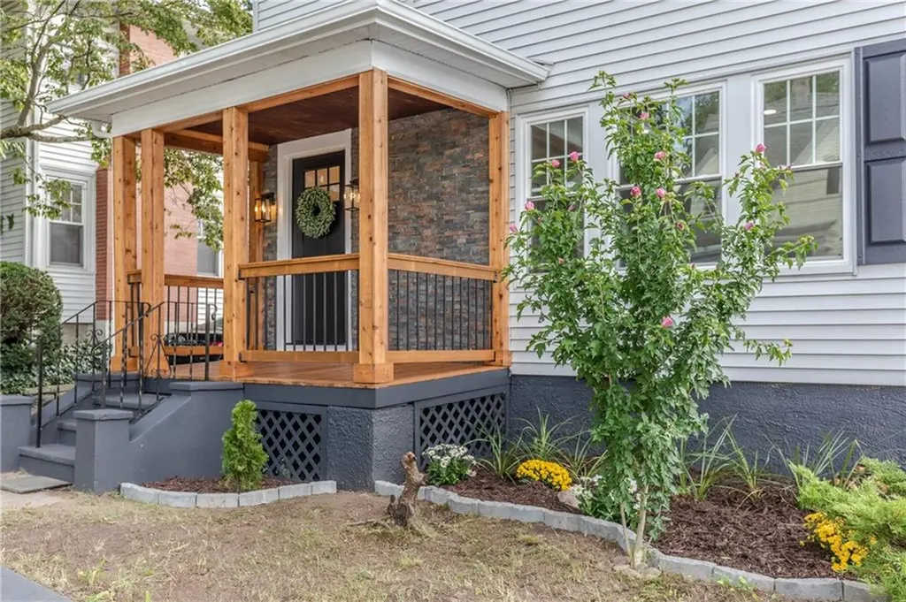 48 Harvard Street Pawtucket RI 02860