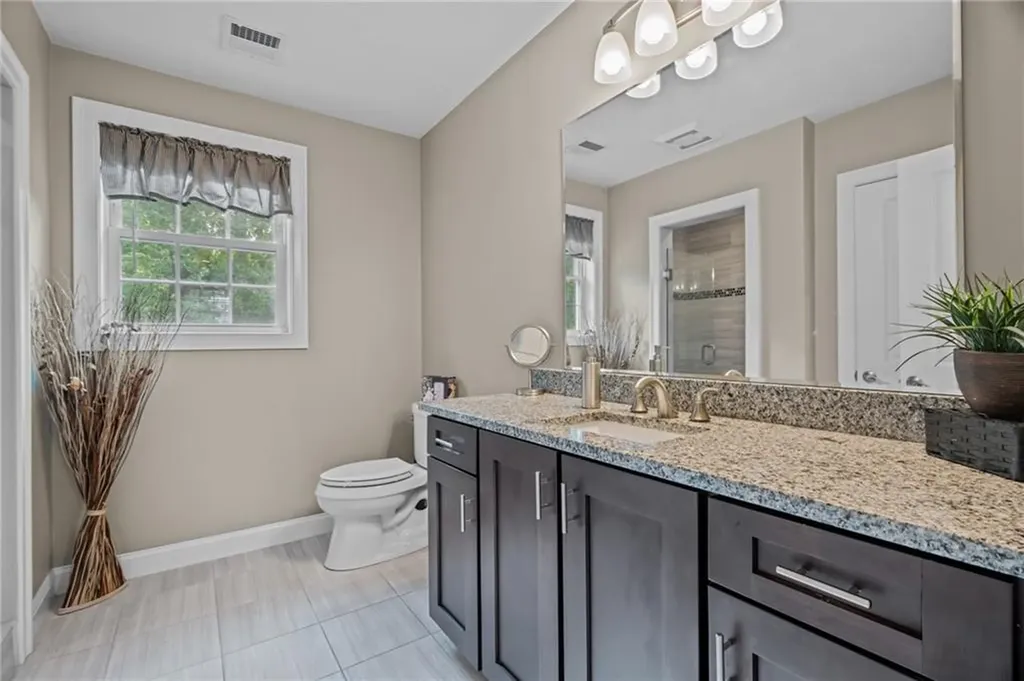 10 Corys Lane Cumberland RI 02864