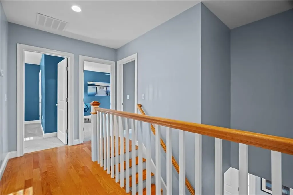 10 Corys Lane Cumberland RI 02864
