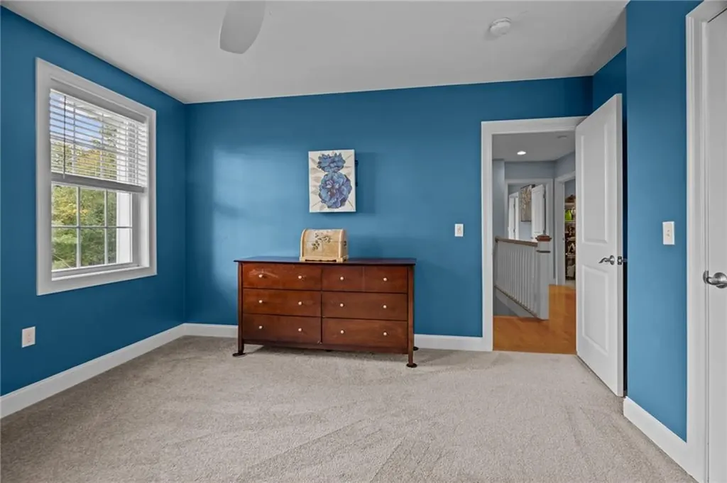 10 Corys Lane Cumberland RI 02864