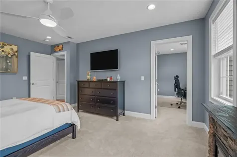 10 Corys Lane Cumberland RI 02864