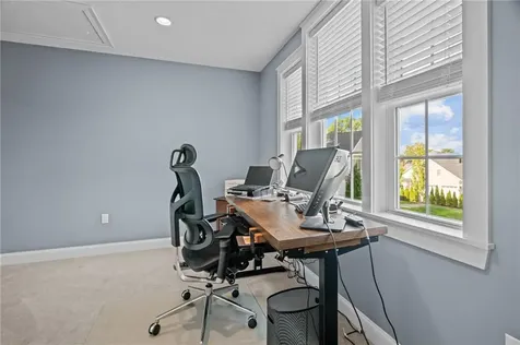 10 Corys Lane Cumberland RI 02864