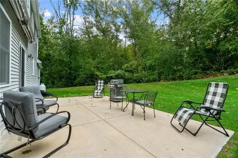 10 Corys Lane Cumberland RI 02864