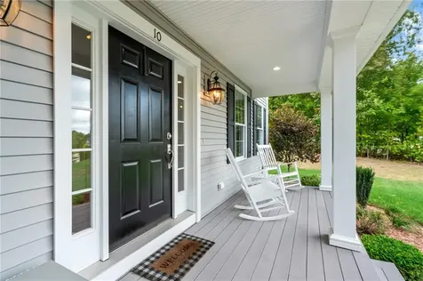 10 Corys Lane Cumberland RI 02864