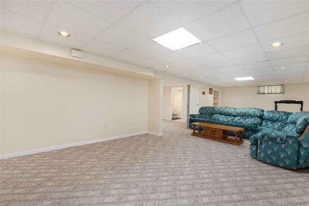 39 Mark Drive Lincoln RI 02865