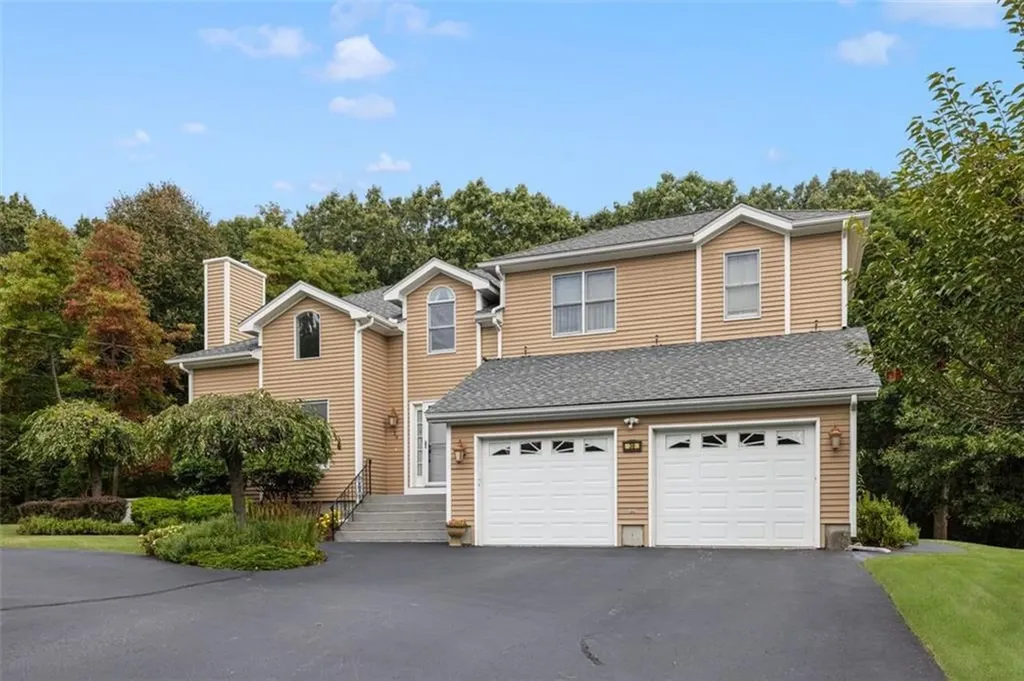 39 Mark Drive Lincoln RI 02865