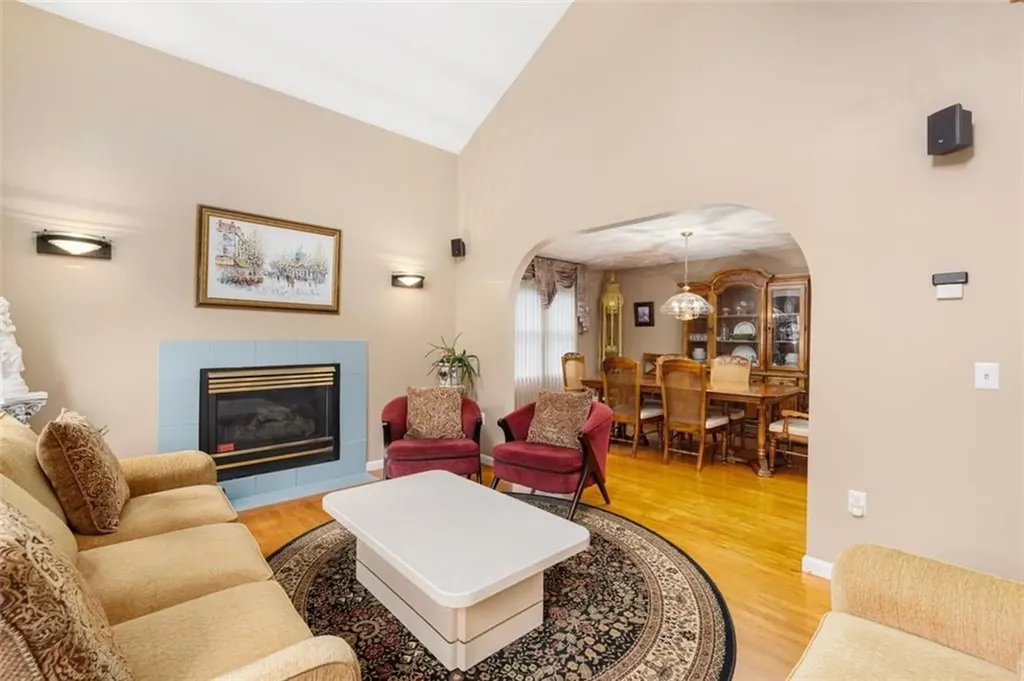 39 Mark Drive Lincoln RI 02865
