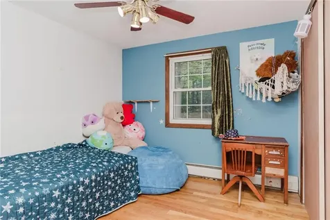 221 Provident Place Coventry RI 02816