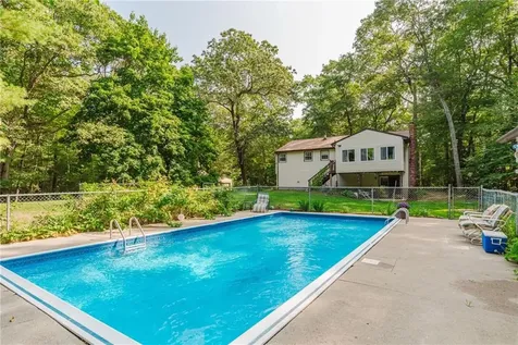 221 Provident Place Coventry RI 02816