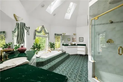 3 Scott Drive Lincoln RI 02865