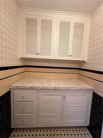 24 Alexander Mcgregor Road Pawtucket RI 02861