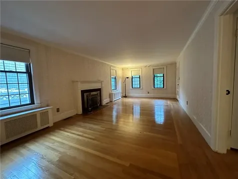 24 Alexander Mcgregor Road Pawtucket RI 02861