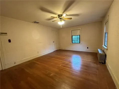 24 Alexander Mcgregor Road Pawtucket RI 02861